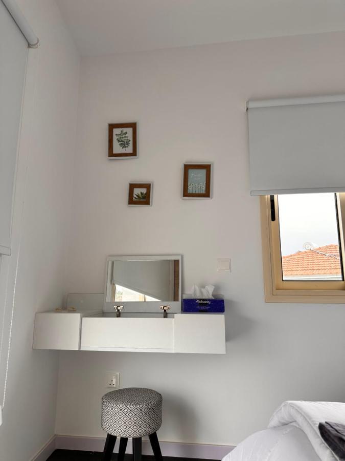 Aphrodites Suite Pafos Exterior foto
